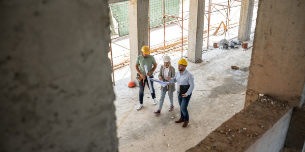 Informe de Evaluación de Edificios IEE en Móstoles · Arquitectura técnica e Informe de Evaluación IEE